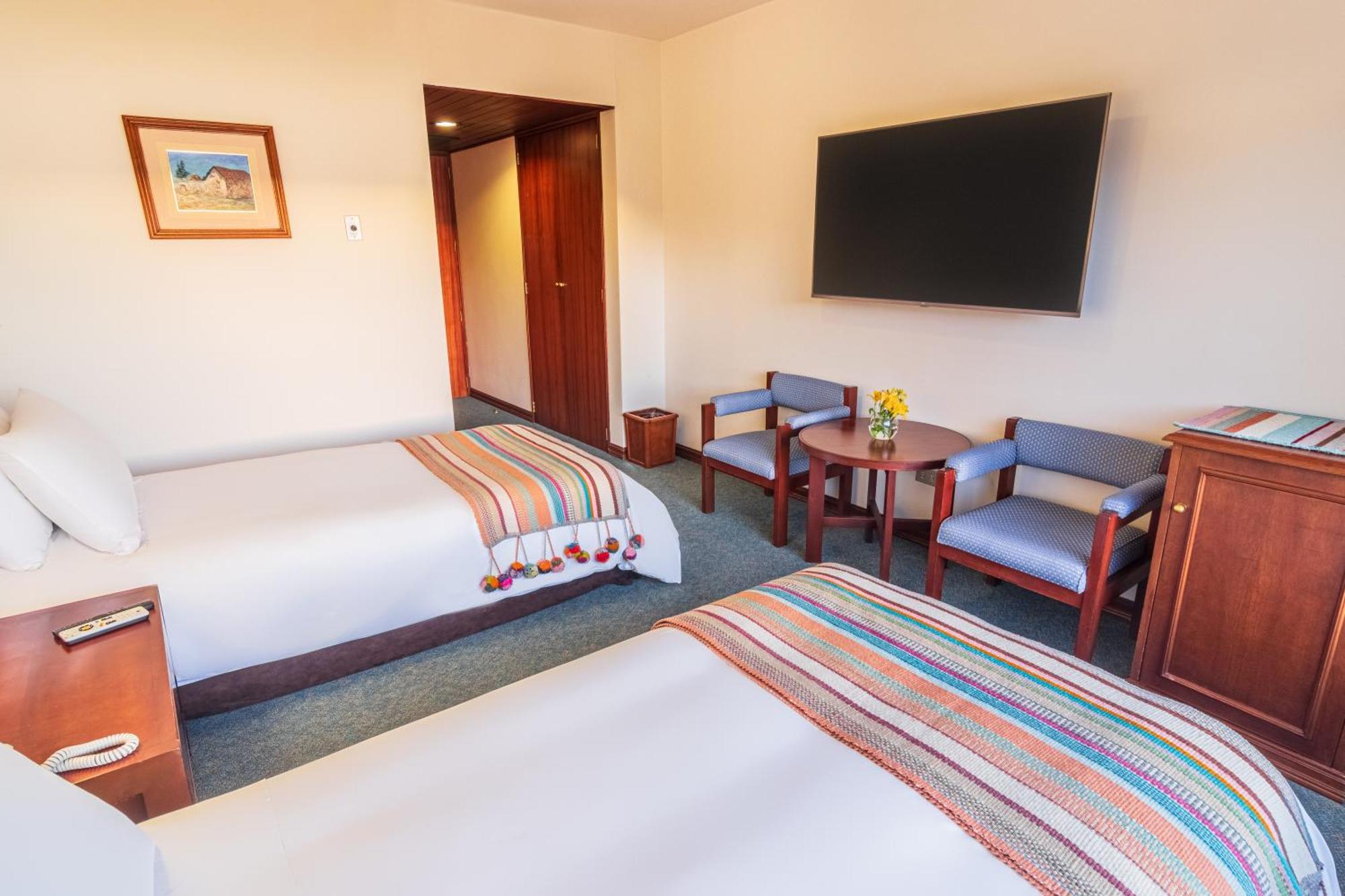 Ghl Hotel Lago Titicaca ปูโน ภายนอก รูปภาพ A room at the hotel